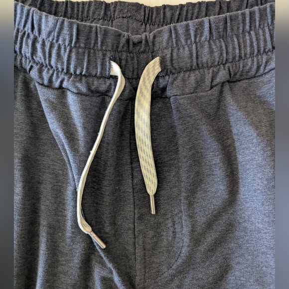 Vuori Men's Ponto Performance Pant Midnight Heather Soft Comfortable Lounge Pant - Picture 9 of 11